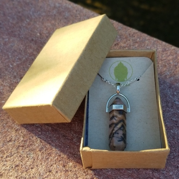 Rhodonite Stone Pendant - Picture 4 of 4